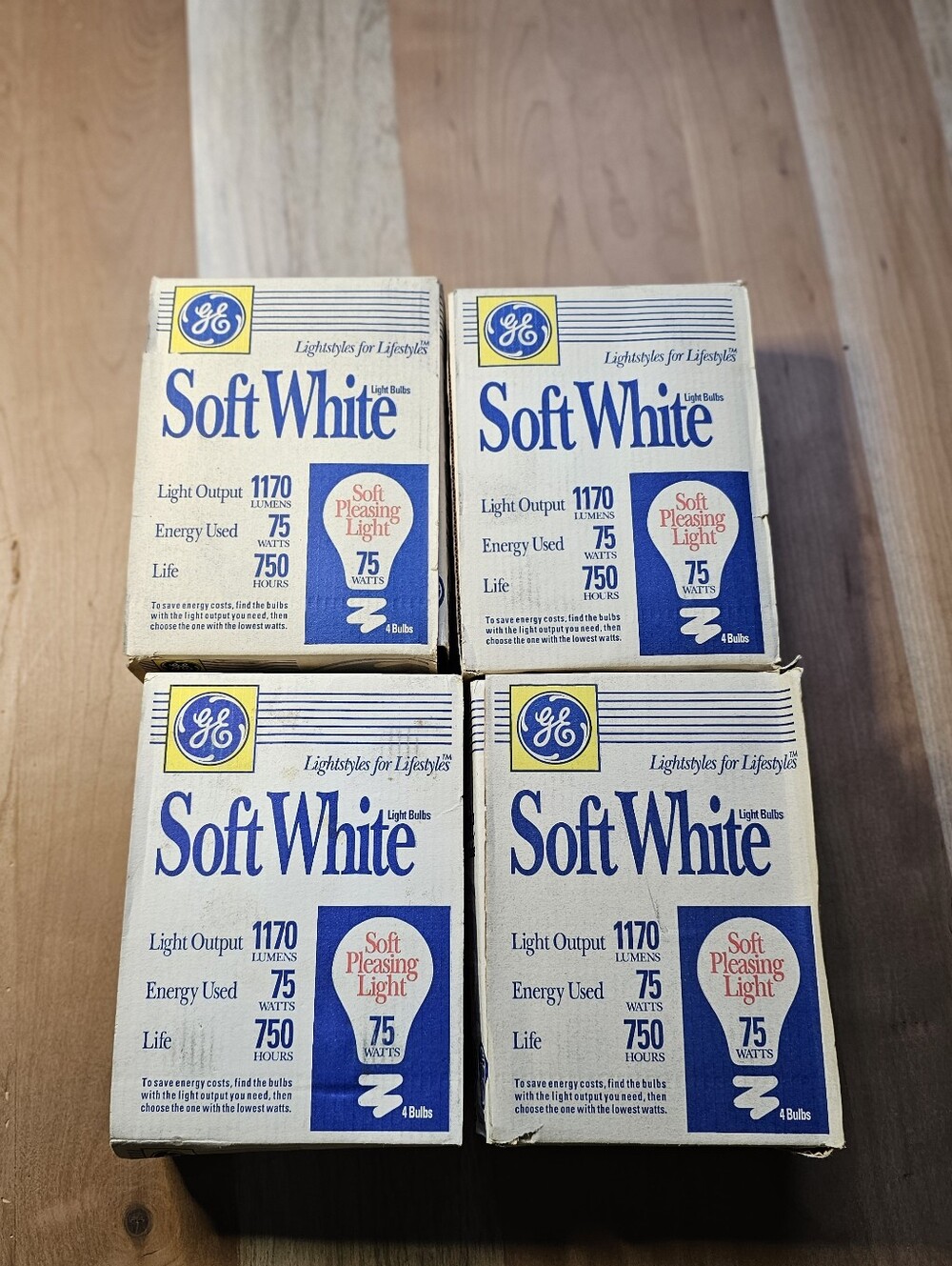 GE 75 Watt Incandescent Soft White Light Bulbs Lot Of 14 Bulbs Tested & Working